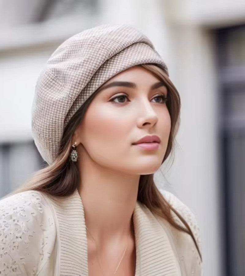 Léa™ – Parisisk Elegans i Ett Béret