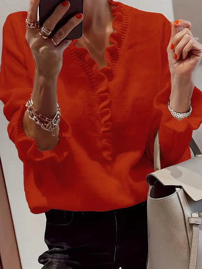 Lotta™ | Elegant V-neck Tröja med Volangkant
