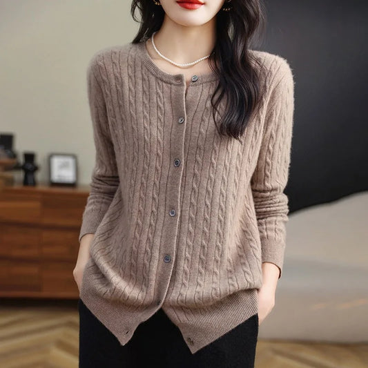 Thyra™ | Elegant & Värmande Stickad Kofta