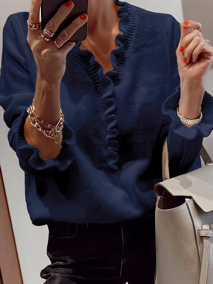 Lotta™ | Elegant V-neck Tröja med Volangkant